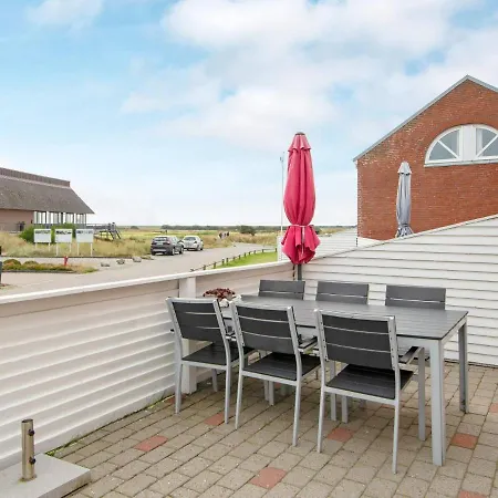 Casa vacanze 5 Person Holiday In R M